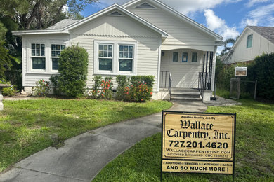 Exterior home idea in Tampa