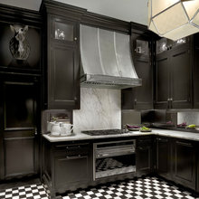 BLACK KITCHENS