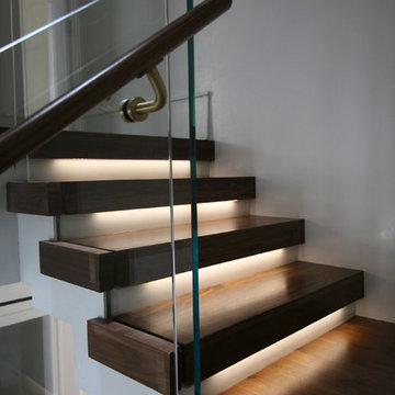 Zig Zag/Z-stringer staircase