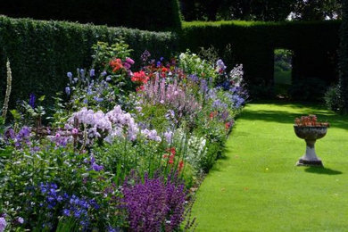 Inspiration for a rural garden in West Midlands.