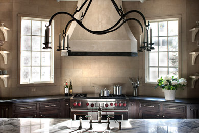 Elegant kitchen photo in Atlanta