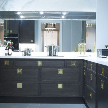 The Motra Collection