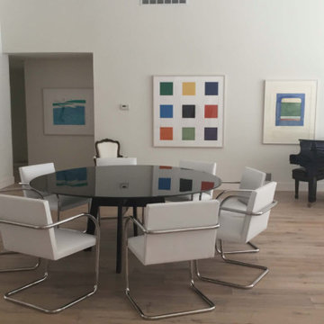 Sophisticated Sculptural Dining Area