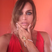 Robyn Hadem's photo