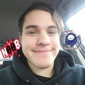 Elijah Almquist's photo