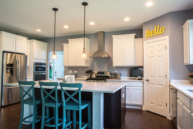 Inspiration for a timeless kitchen remodel in Chicago