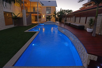 Inspiration for a contemporary pool in Perth.