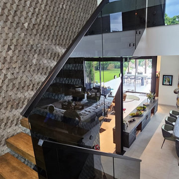 Center Stringer Staircases