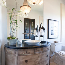Bathroom: Vanity