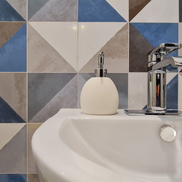Triangulo Azul Restroom Remodel