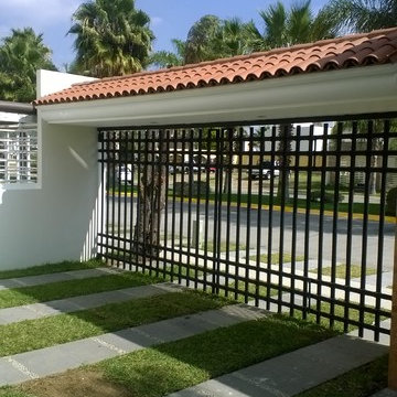 Jardin Real seis-cinco-nueve   by  Con E (2014)