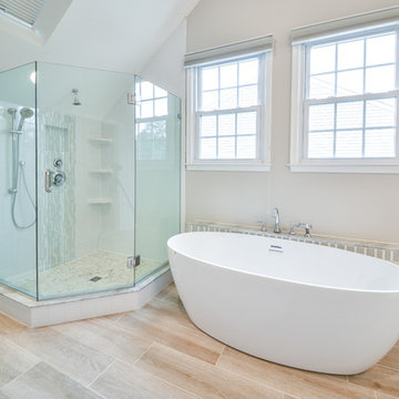 Builder's Grade Master Bath Becomes Bright, White Spa