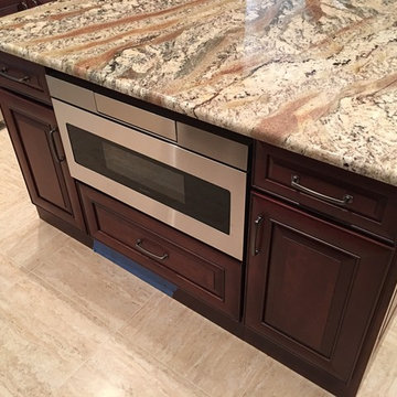 Dark Wood Traditional Kitchen | Freehold, NJ