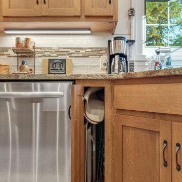 Custom Oak Cabinet Kitchen