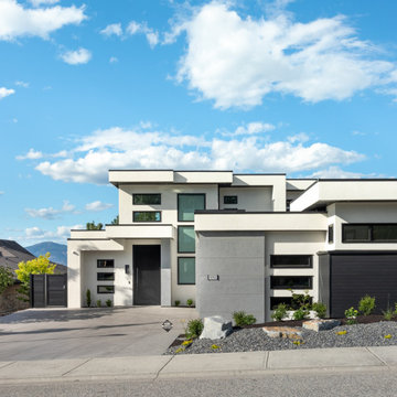 Modern Summer Paradise - Kelowna, BC