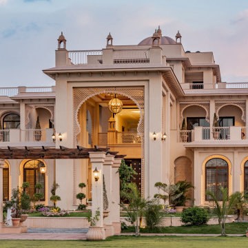 Royal Themed Mansion