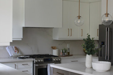 Inspiration for a kitchen remodel in Toronto