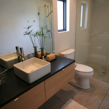 Richlite in the Bath