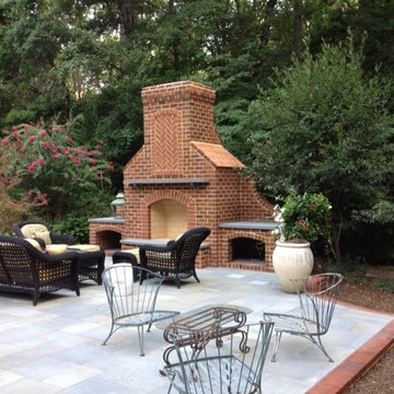 Fireplaces and Outdoor Kitchens