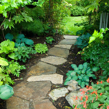 Flagstone stepping stones
