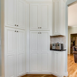 Wellborn Cabinet, Inc. Select Series - Products