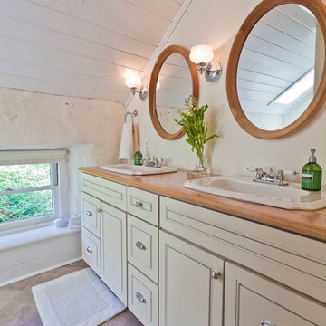 Farmhouse Rejuvenation in Garnet Valley