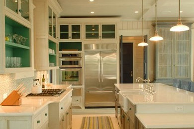 Elegant kitchen photo in Charleston