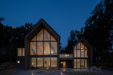 Inspiration for a modern exterior home remodel in Grand Rapids