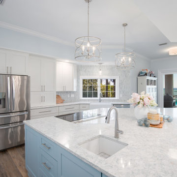 Stunning Kitchen Remodel Done in a Subtle Two-Tone Color