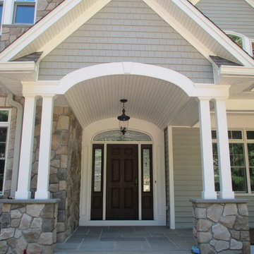 Colonial Entry Porch with Columns