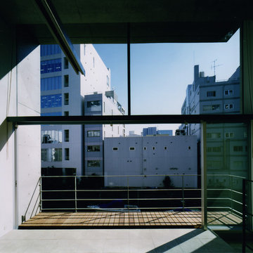 日本橋-川辺の家