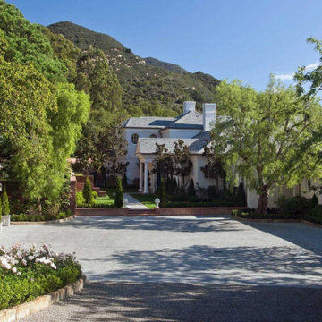 East Mountain Dr