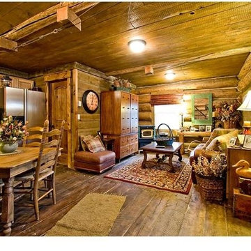 Upper Bear Creek Guest Log Cabin