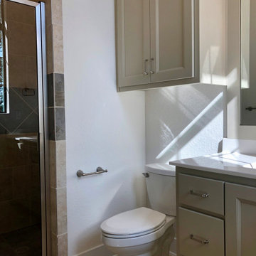 Transitional: 4,288 ft²/4 BR/3.5 BA/1 ST home