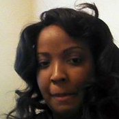 Monique James's photo