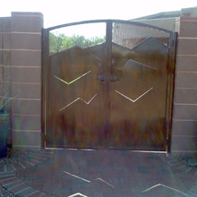 Gate