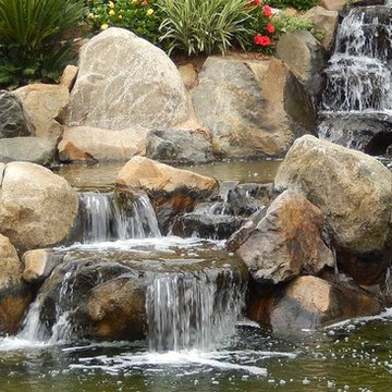 Grand Traditions “Compass Garden"