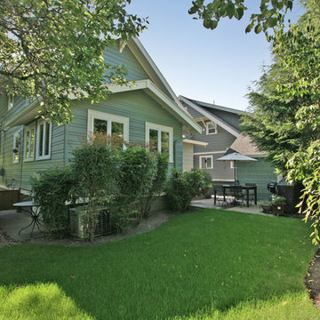 REPRESENTED SELLER - NE 27th & Brazee