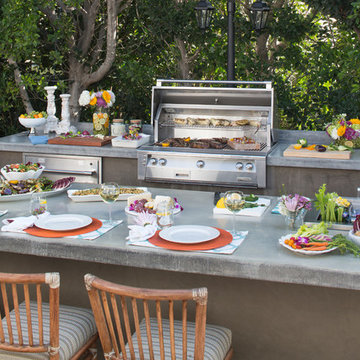 Outdoor Kitchens