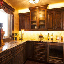 WINDOW TREATMENT IN KITCHEN