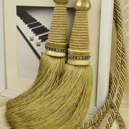 4 Colors QYM02 Faux Silk Curtain Tassel Tie Backs in Green Color - Window Treatment Accessories