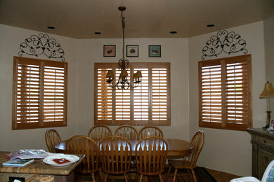 Dining room - dining room idea in Phoenix