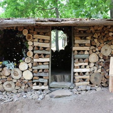 Log folly