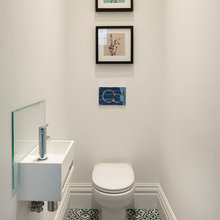 33 Crossway - toilet