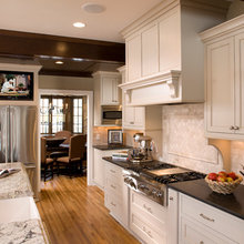 backsplash behind range top