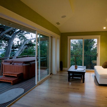 Thousand Steps Beach Home