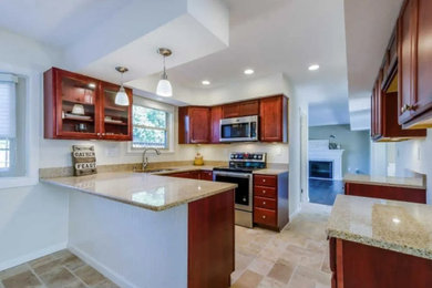Example of a kitchen design in Philadelphia