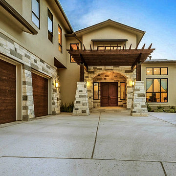 Spanish Oaks Residence