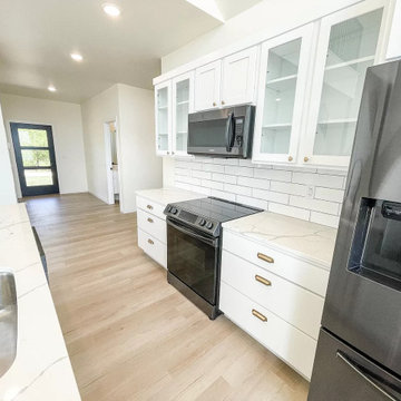 Lake Poinsett Spec House
