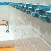 bathroom border